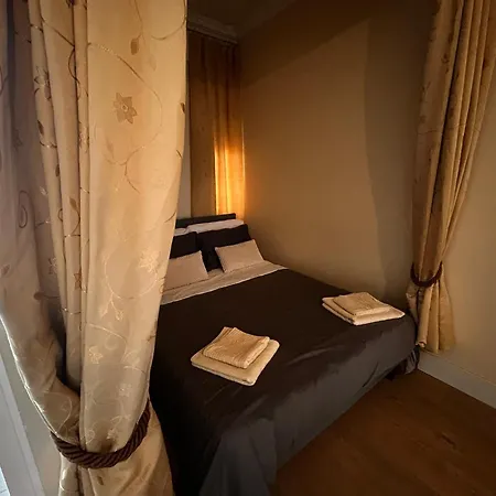 Sunset In & Nightlife Escape Appartement *